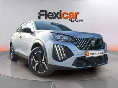 Usado Peugeot 2008 Allure 131 HP (96 kW) 2024 Cinzento SUV