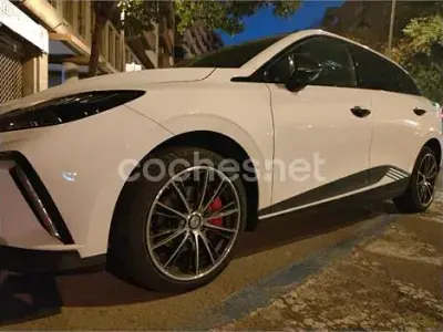 Usado MG MG4 EV Luxury 150 kW (204 CV) 2023 Eléctrico Utilitario