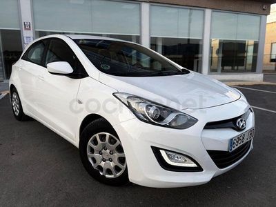 Brugt Hyundai i30 Base 90 HK (66 kW) 2015 Hvid Sedan