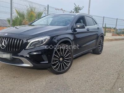 Mercedes GLA220