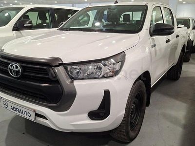 Usado Toyota HiLux 150 CV (110 kW) 2023 Blanco Pickup/Camioneta