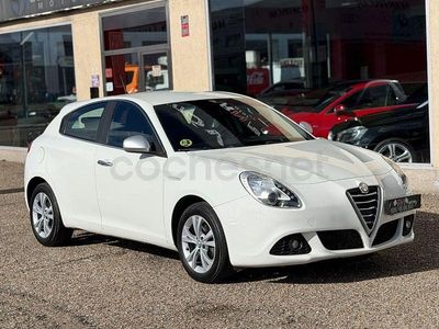 Usado Alfa Romeo Giulietta Distinctive 105 CV (77 kW) 2013 Blanco Utilitario