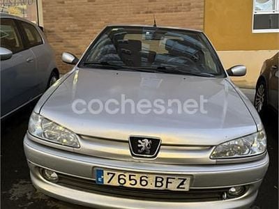Peugeot 306