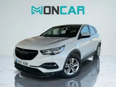 Usado Opel Grandland X Business 130 CV (95 kW) 2018 Blanco SUV