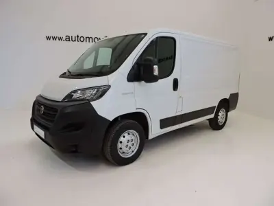 Usado Fiat Ducato 120 CV (88 kW) 2020 Blanco Van