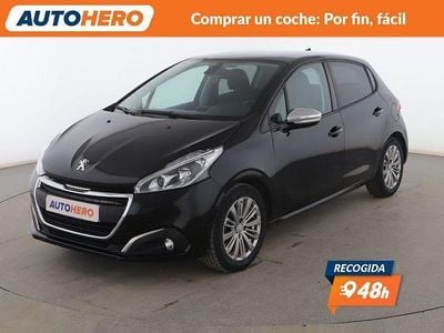 Begagnad Peugeot 208 Signature Sky 83 HK (61 kW) 2019 Svart Halvkombi