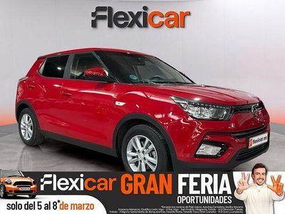 Usado Ssangyong (KGM) Tivoli Limited 128 CV (94 kW) 2017 Rojo SUV