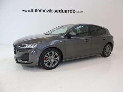 Gris Usado 2023 Ford Focus ST-Line Berlina | 15.800 € (Buen precio)