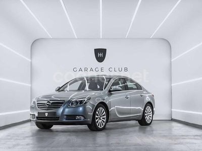 Gris / plata Usado 2010 Opel Insignia Cosmo Berlina | 6399 € (Precio justo)