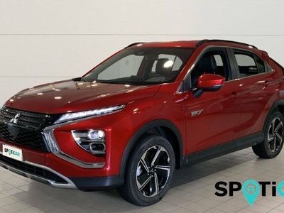 Rojo Usado 2022 Mitsubishi Eclipse Cross SUV | 34.000 €