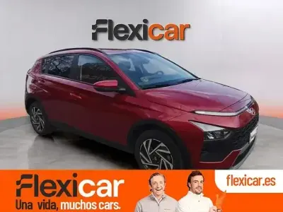 Usado Hyundai Bayon 79 CV (58 kW) 2025 Gris SUV