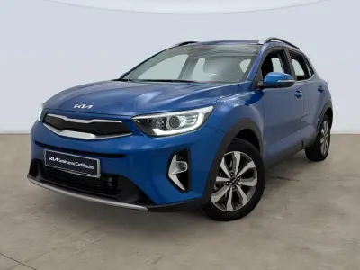 Usado Kia Stonic 101 CV (74 kW) 2025 Azul SUV