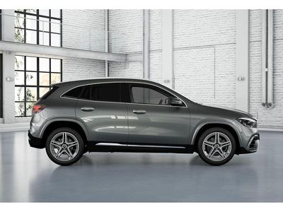 Usado Mercedes GLA200 163 CV (119 kW) 2025 Gris SUV