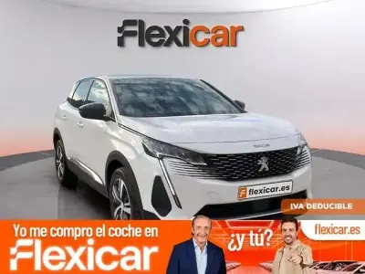 Usado Peugeot 3008 Allure 130 CV (95 kW) 2023 Blanco SUV