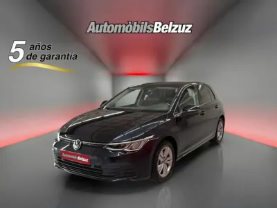 Usado VW Golf VIII Life 110 HP (80 kW) 2022 Preto Citadino