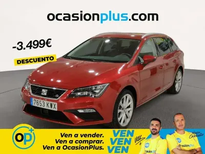Usado Seat Leon ST FR 131 CV (96 kW) 2019 Rojo Familiar
