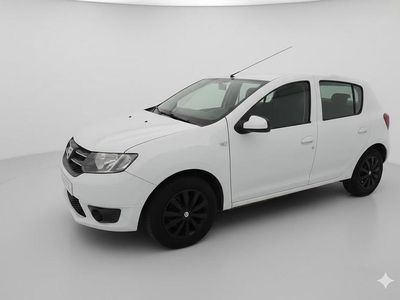 Usado Dacia Sandero Ambiance 75 CV (55 kW) 2016 Blanco Utilitario