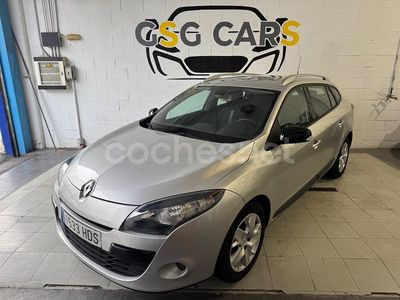 Gris / plata Usado 2012 Renault Mégane GrandTour Dynamique Familiar | 5490 €