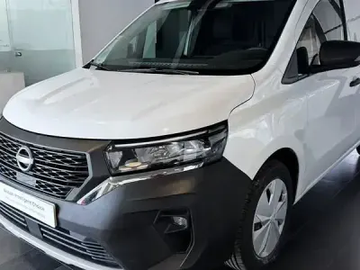 Usado Nissan Townstar Acenta 130 CV (95 kW) 2023 Blanco