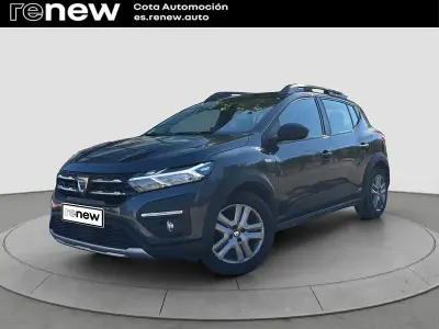 Usado Dacia Sandero Essentiel 100 CV (73 kW) 2021 Gris Berlina