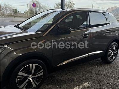 Usado Peugeot 3008 Allure 150 CV (110 kW) 2016 Verde Berlina