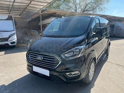 Usado Ford Tourneo Titanium 150 CV (110 kW) 2023 Negro Monovolumen