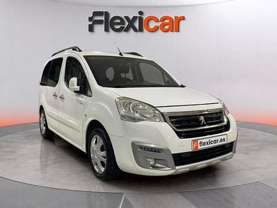 Usado Peugeot Partner Tepee Style 120 CV (88 kW) 2018 Blanco Monovolumen