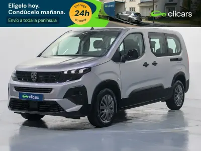 Begagnad Peugeot Rifter Allure 100 HK (73 kW) 2025 Grå Minibuss