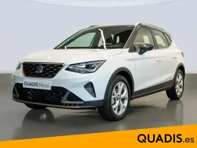 Usado Seat Arona FR 115 CV (84 kW) 2024 Blanco SUV