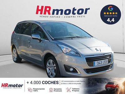 Usado Peugeot 5008 Allure 131 CV (96 kW) 2016 Gris / plata Monovolumen