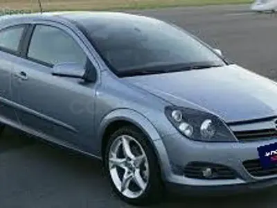 Usado Opel Astra GTC Sport 120 CV (88 kW) 2008 Gris / plata Berlina