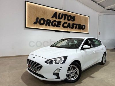 Usado Ford Focus Trend 120 CV (88 kW) 2021 Blanco Berlina