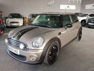 Usado Mini ONE 98 CV (72 kW) 2011 Beige Utilitario