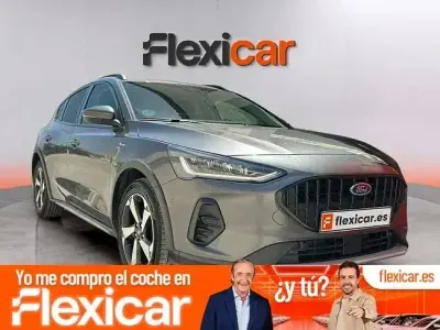 Usado Ford Focus ST-Line 155 CV (114 kW) 2024 Gris Berlina