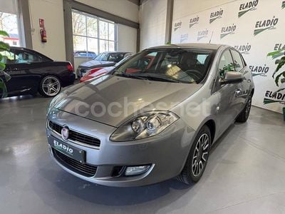 Gris / plata Usado 2012 Fiat Bravo Pop Utilitario | 7490 € (Caro)