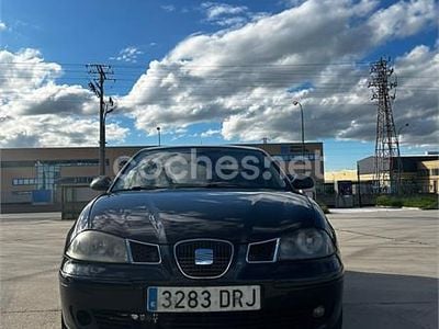 Usado Seat Cordoba Stylance 130 CV (95 kW) 2006 Negro Berlina