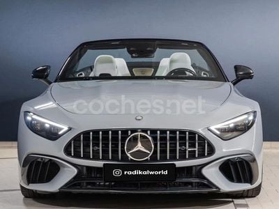 Usado Mercedes SL63 AMG AMG 585 CV (430 kW) 2023 Gris / plata Descapotable