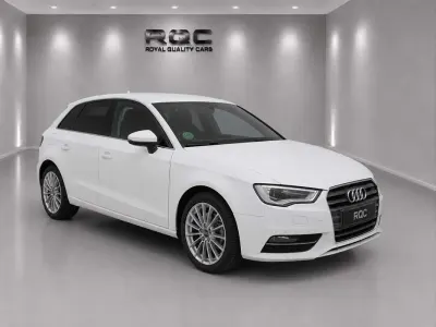 Usado Audi A3 Sportback 150 CV (110 kW) 2016 Blanco Utilitario