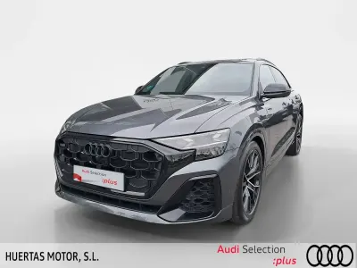 Usado Audi Q8 Black Edition 286 CV (210 kW) 2026 Gris SUV