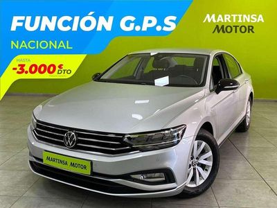 Usado VW Passat Business 150 CV (110 kW) 2021 Gris Berlina