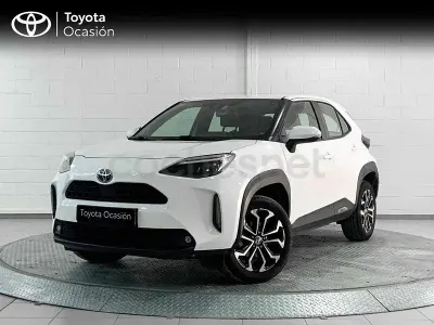 Usado Toyota Yaris Cross Active 116 CV (85 kW) 2021 Blanco SUV