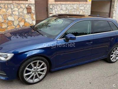 Usado Audi A3 Ambition 110 CV (80 kW) 2015 Azul Berlina