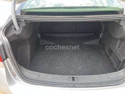 Gris / plata Usado 2013 Chevrolet Malibu LTZ Berlina | 8700 €