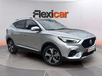 Usado MG ZS Luxury 111 CV (81 kW) 2023 Gris SUV