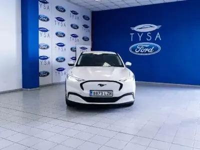 Usado Ford Mustang Mach-E Extended Range 216 kW (294 CV) 2022 Blanco SUV