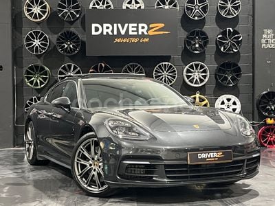 Porsche Panamera 4
