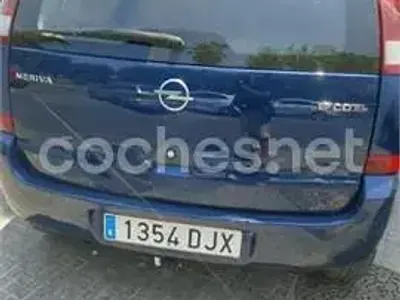 Usado Opel Meriva Enjoy 100 CV (73 kW) 2005 Azul Monovolumen
