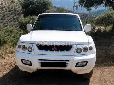 Usado Mitsubishi Montero 165 CV (121 kW) 2002 Blanco SUV