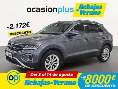 Usado VW T-Roc Life 115 CV (84 kW) 2024 Gris / plata SUV