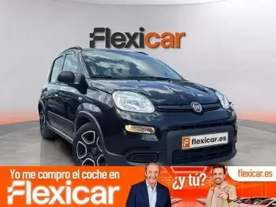 Usado Fiat Panda Cross Cross 70 CV (51 kW) 2022 Negro Utilitario